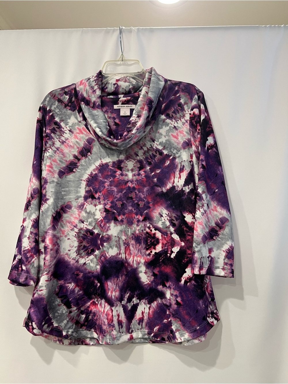 Allison Daley Women’s Cowl Neck Top size M